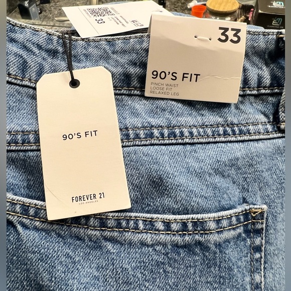 Forever 21 Rhinestone Split-Knee 90s-Fit Jeans - Picture 4 of 10